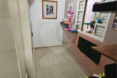 Casa à venda com 3 quartos em Vila Bertioga, São Paulo, SP