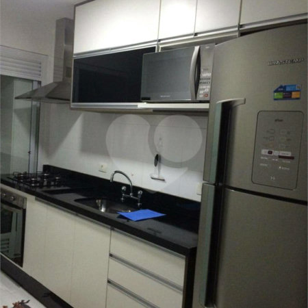 Apartamento à venda com 3 quartos, sendo 1 suíte, em Parque Reboucas, São Paulo, SP