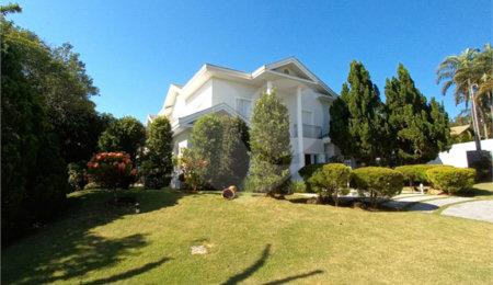Casa à venda com 5 quartos, sendo 3 suítes,  no condomínio Vinhas da Vista Alegre - Lado Sede, Vinhedo - SP