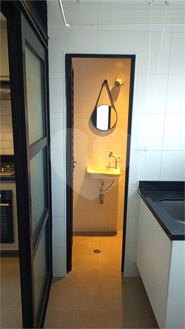 Apartamento para alugar com 3 quartos, sendo 1 suíte, em Vila Cordeiro, São Paulo, SP