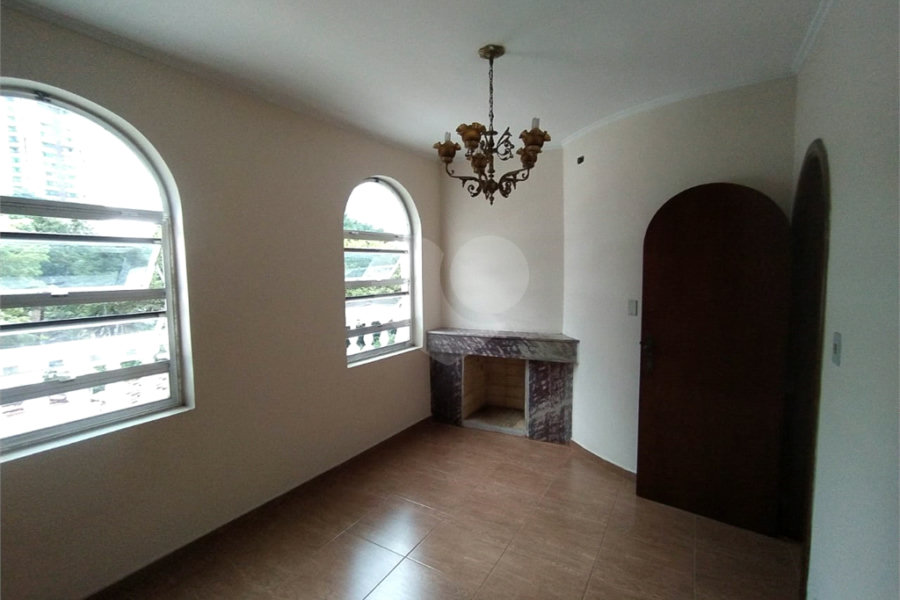 Sobrado à venda com 5 quartos, sendo 1 suíte, em Mandaqui, São Paulo, SP
