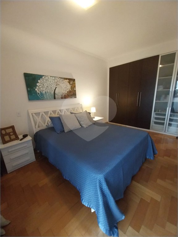 Apartamento à venda com 4 quartos, sendo 1 suíte,  em Vila Ipojuca, São Paulo, SP