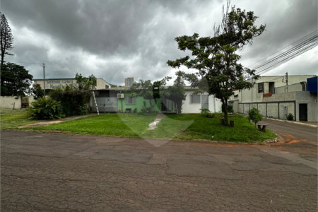 Casa à venda com 10 quartos no Centro, Ponta Porã, MS