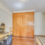 Apartamento à venda com 3 suítes em Campo Belo, São Paulo, SP