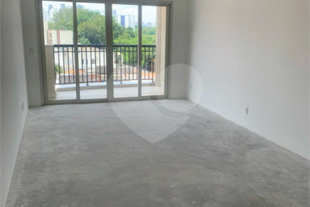 Apartamento à venda com 2 quartos, sendo 1 suíte,  em Vila Ester (zona Norte), São Paulo, SP