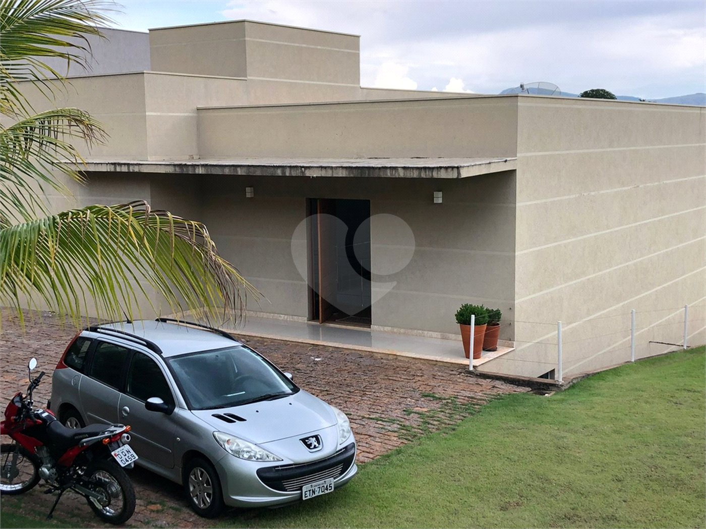 Condomínio à venda com 6 quartos, sendo 5 suítes, no Centro, Capitólio, MG