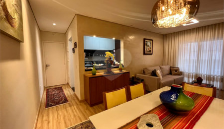 Apartamento à venda com 3 suítes em Pinheirinho, Vinhedo, SP