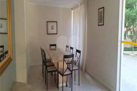 Apartamento à venda com 3 quartos, sendo 1 suíte, em Indianópolis, São Paulo, SP