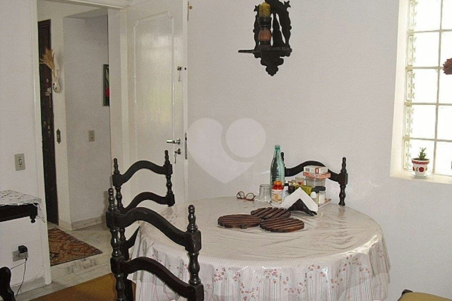 Sobrado à venda com 4 quartos, sendo 1 suíte, em Jardim São Paulo(zona Norte), São Paulo, SP