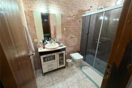 Sobrado à venda com 4 quartos, sendo 2 suítes, em Vila Medeiros, São Paulo, SP