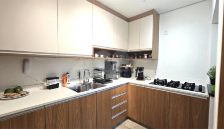 Casa à venda com 3 quartos, sendo 1 suíte,  no condomínio Flora Park, São Paulo - SP
