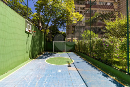 Apartamento à venda com 4 quartos, sendo 2 suítes, em Real Parque, São Paulo, SP