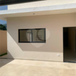 Casa à venda com 3 suítes em Vila Petrópolis, Atibaia, SP
