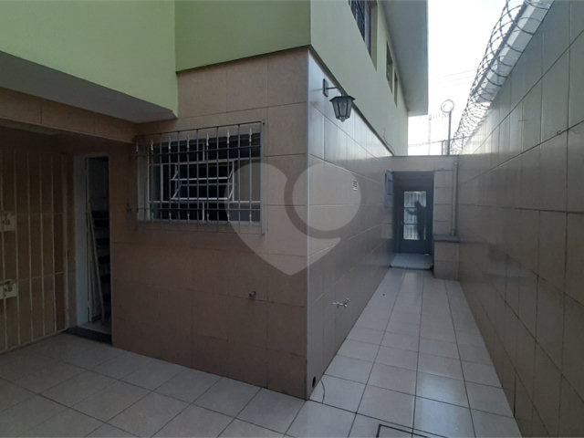 Casa Térrea à venda com 3 quartos em Parque Edu Chaves, São Paulo, SP