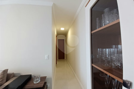 Apartamento à venda com 2 quartos em Vila Erna, São Paulo, SP