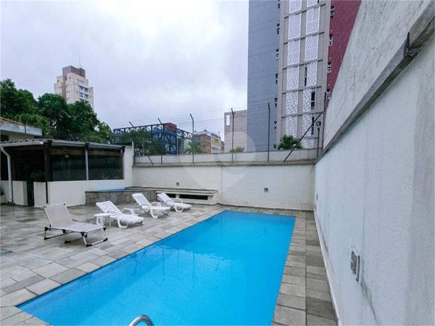 Apartamento à venda com 2 quartos, sendo 1 suíte, em Vila Olímpia, São Paulo, SP