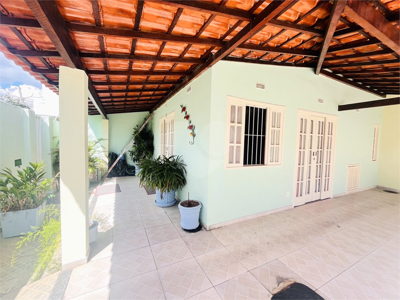 Casa à venda com 3 quartos, sendo 1 suíte, em Campo Grande, Rio de Janeiro, RJ