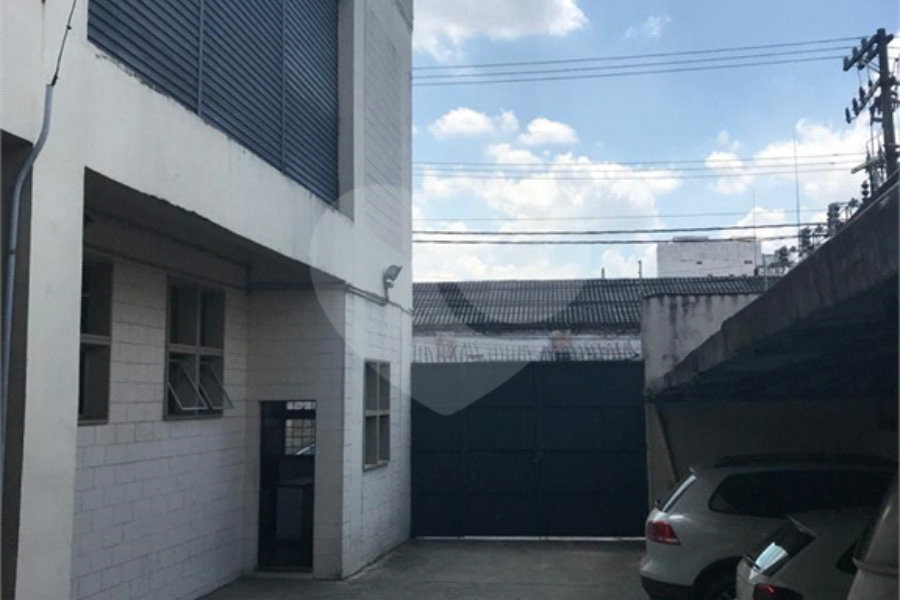 Prédio à venda em Bom Retiro, São Paulo, SP