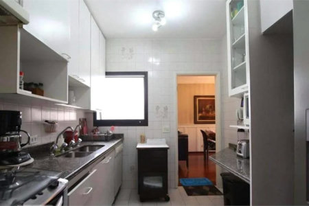 Apartamento à venda com 3 suítes em Vila Andrade, São Paulo, SP