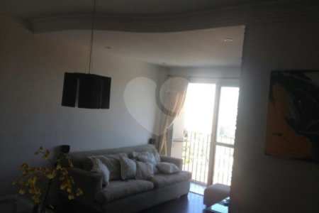 Apartamento à venda com 3 quartos em Vila Sofia, São Paulo, SP