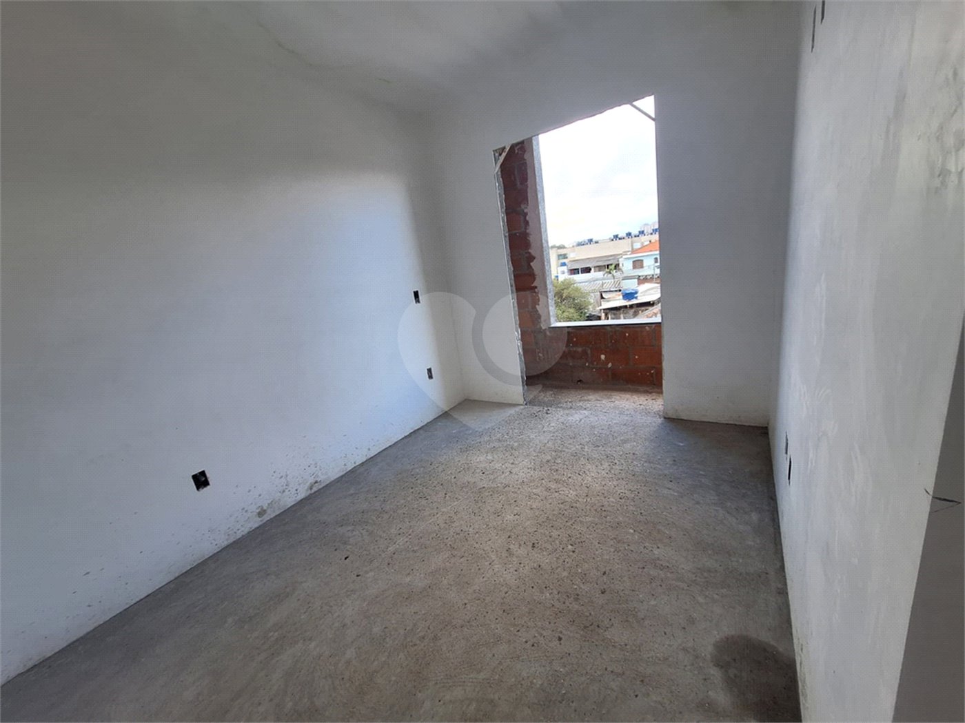 Casa à venda com 2 quartos no condomínio Ângelo Calandrino, São Paulo - SP