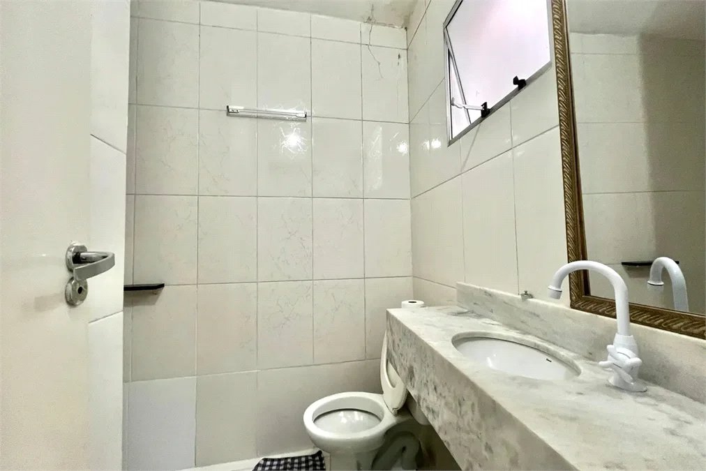 Casa à venda com 3 quartos, sendo 2 suítes, em Morumbi, São Paulo - SP