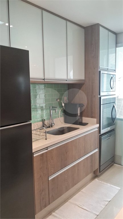 Apartamento à venda com 3 quartos, sendo 1 suíte, em Água Branca, São Paulo, SP