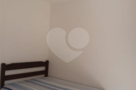 Sobrado à venda com 3 quartos, sendo 1 suíte, em Vila Suissa, Mogi das Cruzes, SP