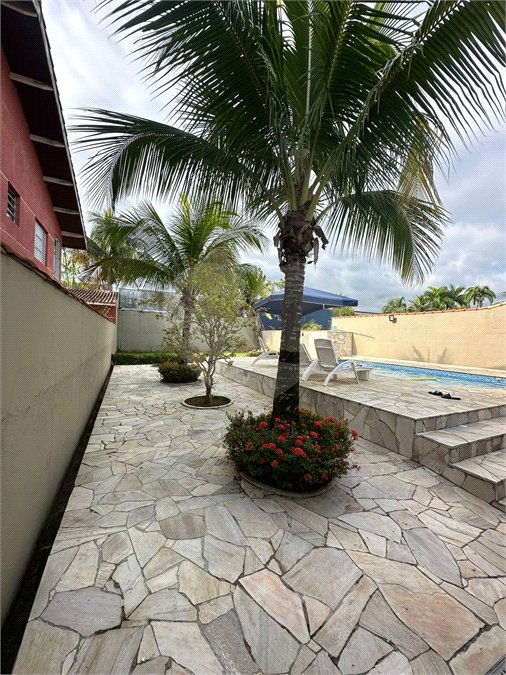 Casa à venda com 3 quartos, sendo 1 suíte,  no condomínio Morada da Praia, Bertioga - SP