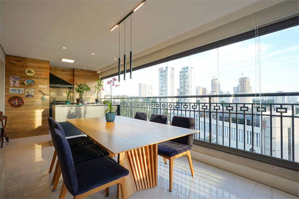 Apartamento à venda ou para alugar com 2 suítes em Chácara Santo Antônio (zona Sul), São Paulo, SP