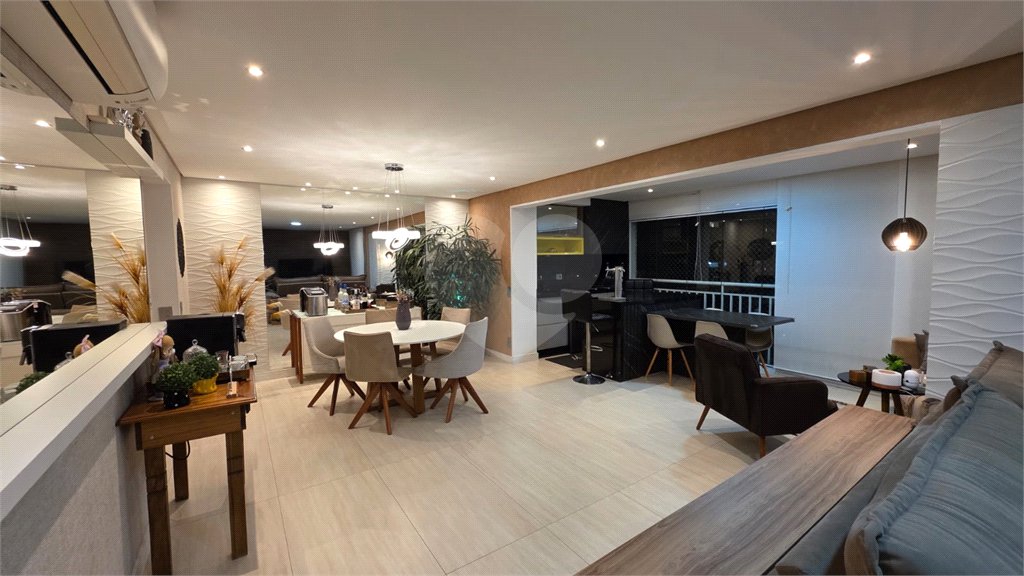 Apartamento à venda com 3 quartos, sendo 1 suíte, no Centro, São Bernardo do Campo, SP