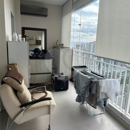 Apartamento à venda com 3 quartos, sendo 1 suíte, em Vila Andrade, São Paulo, SP