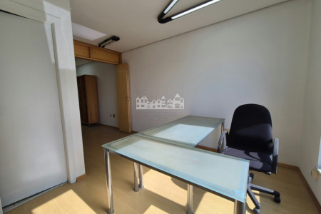 Sala Comercial à Venda no Edifício Paulista Tower – Rua Vergueiro, próximo ao Metrô Ana Rosa