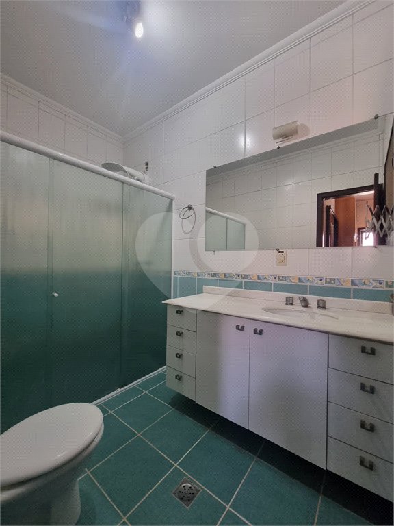 Casa à venda ou para alugar com 3 quartos, sendo 1 suíte, no condomínio Terras de Vinhedo, Vinhedo - SP