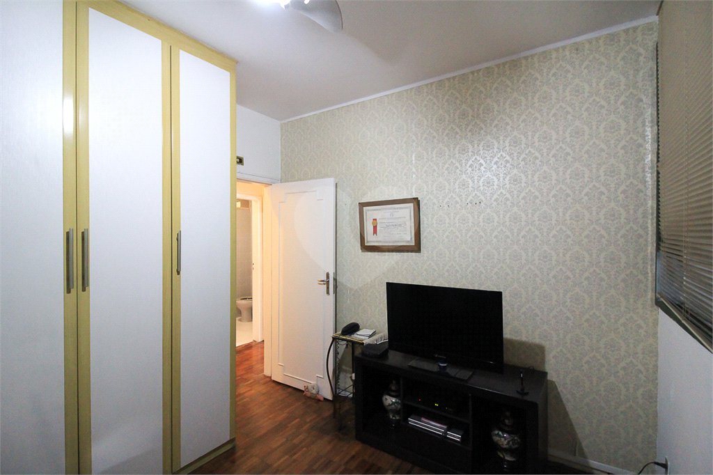 Apartamento à venda com 3 quartos, sendo 1 suíte, em Jardim Paulista, São Paulo, SP