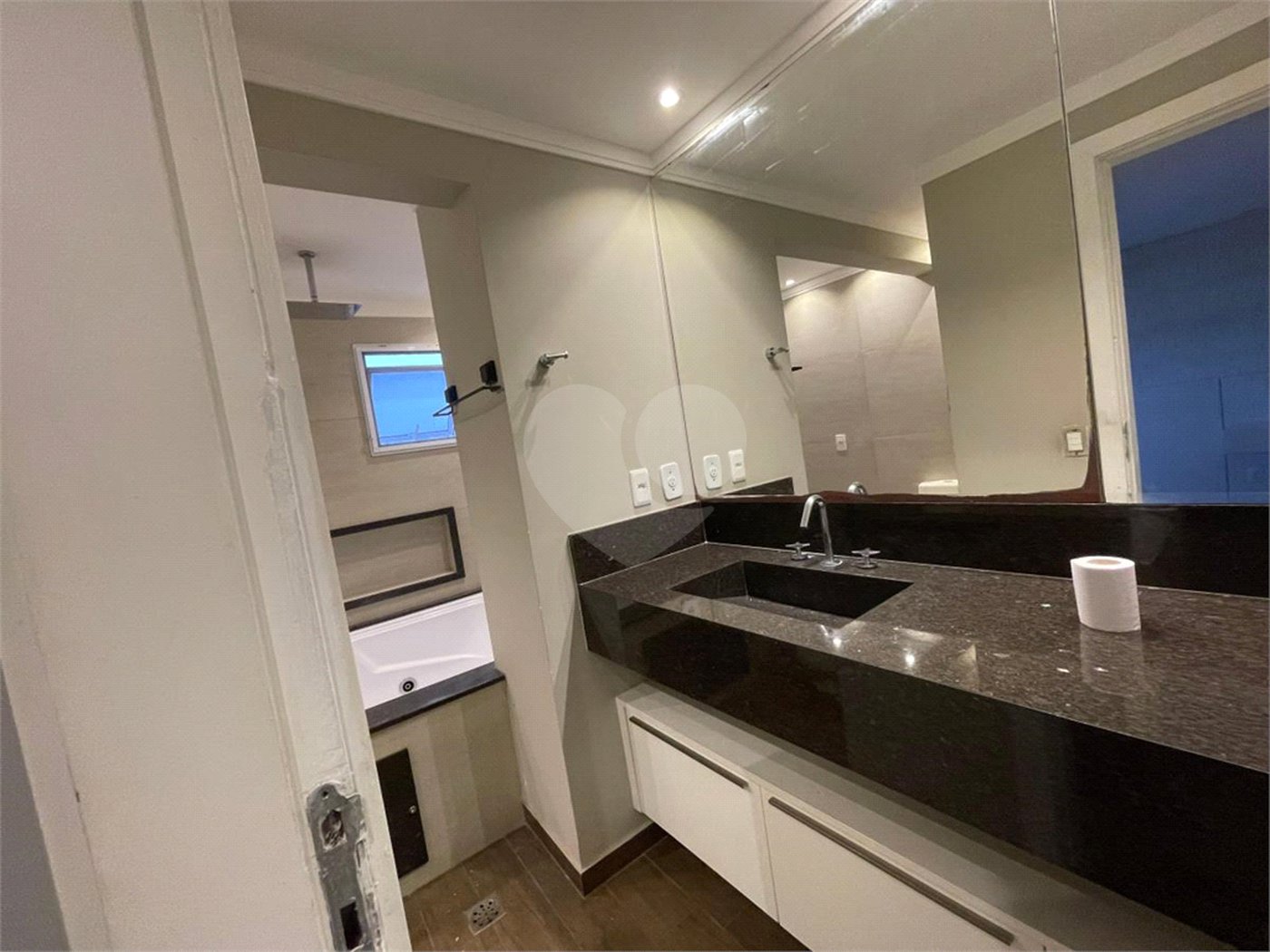Apartamento à venda com 3 suítes em Ipiranga, São Paulo, SP