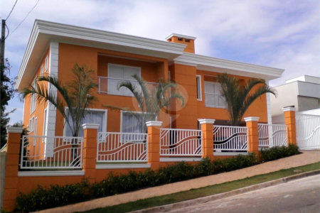 Casa à venda com 5 quartos, sendo 4 suítes,  no condomínio Parque Shambala, Atibaia - SP