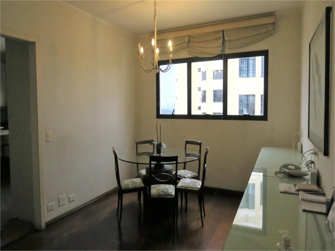 Apartamento à venda com 3 quartos, sendo 2 suítes,  em Real Parque, São Paulo, SP