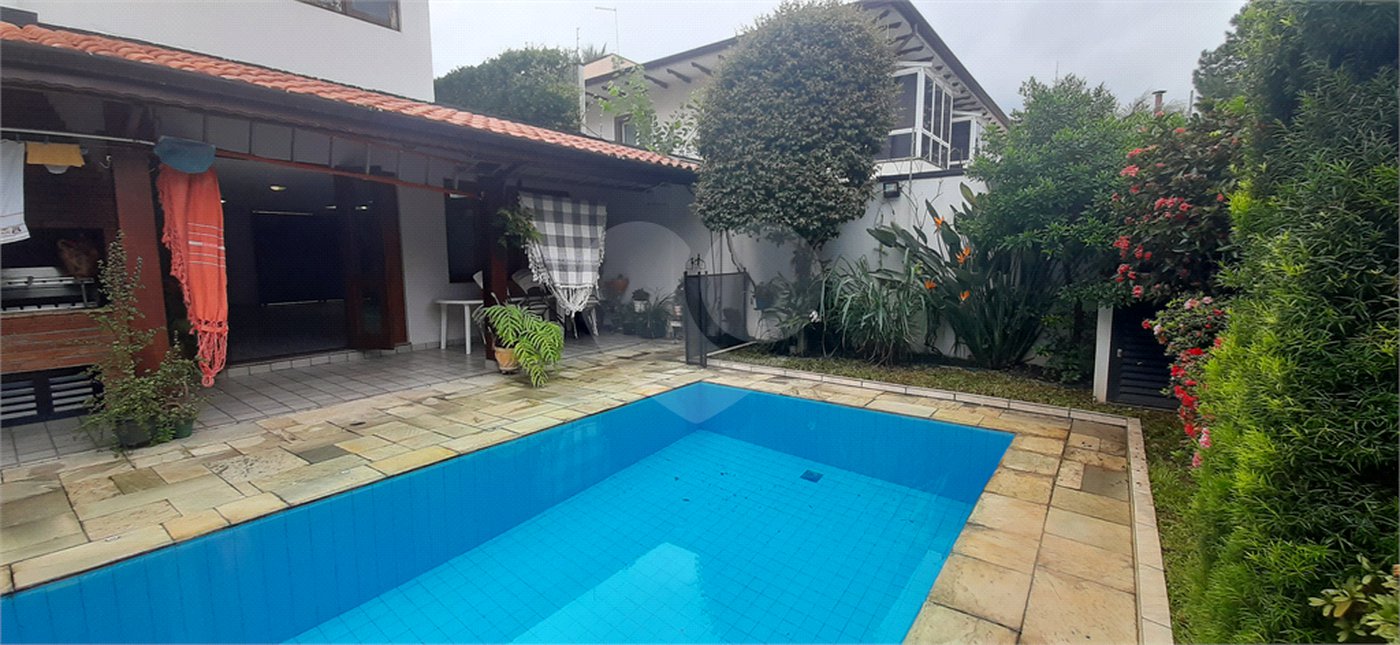 Sobrado à venda com 5 suítes em Tremembé, São Paulo, SP