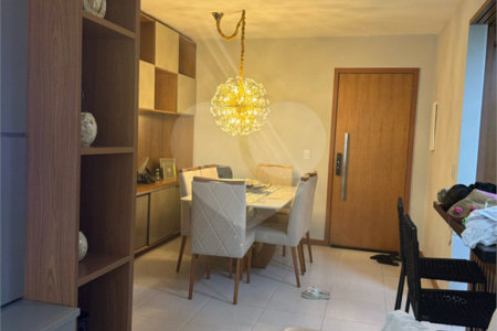 Apartamento à venda com 2 quartos, sendo 1 suíte, em Recreio dos Bandeirantes, Rio de Janeiro, RJ