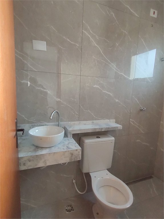 Sobrado à venda com 3 suítes, em Jardim Planalto, Arujá, SP