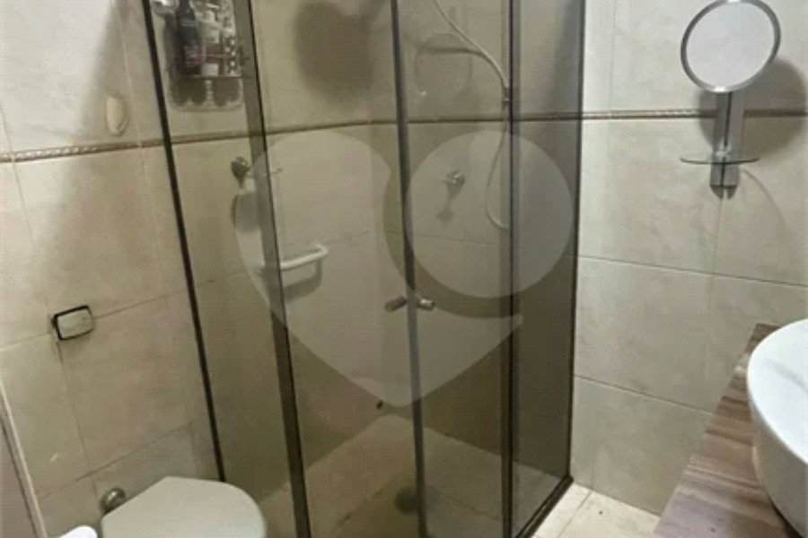 Sobrado à venda com 4 quartos, sendo 2 suítes, em Mandaqui, São Paulo, SP