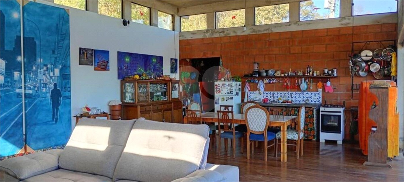 Chácara à venda com 2 suítes em Boa Vista, Piracaia, SP