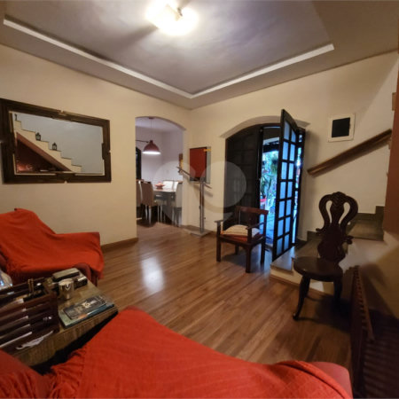 Casa à venda com 5 quartos, sendo 1 suíte, em Guaratiba, Rio de Janeiro, RJ
