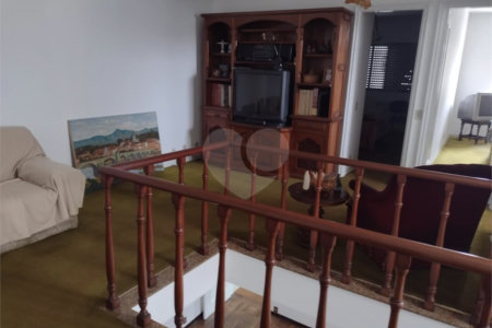 Sobrado à venda com 2 quartos em Campo Belo, São Paulo, SP