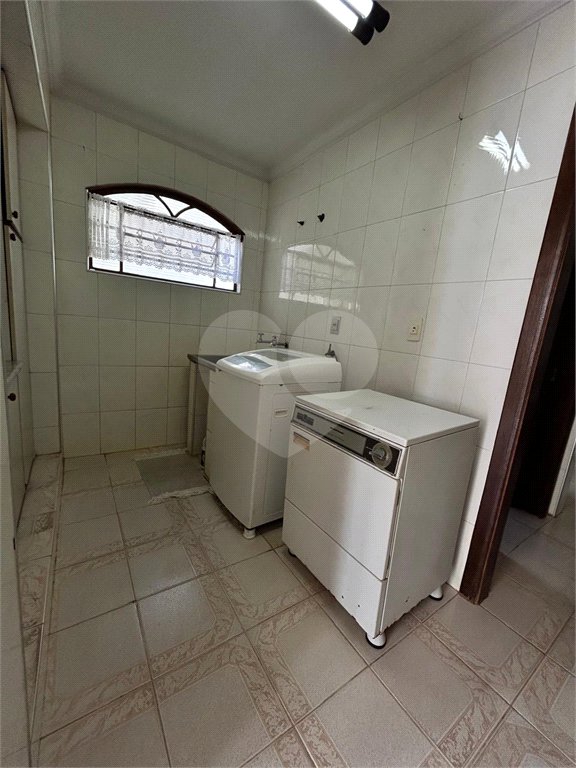 Sobrado à venda com 4 quartos, sendo 2 suítes,  em Parque Nova Suíça, Valinhos, SP