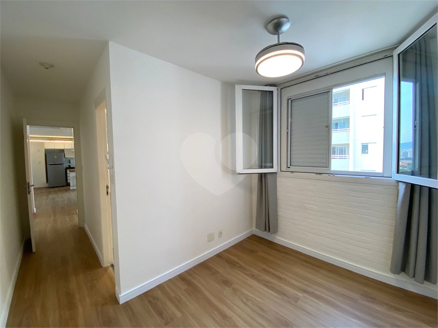 Apartamento à venda com 2 quartos, sendo 1 suíte, em Água Branca, São Paulo, SP