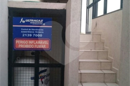Sobrado à venda com 5 quartos, sendo 2 suítes, em Brooklin Paulista, São Paulo, SP