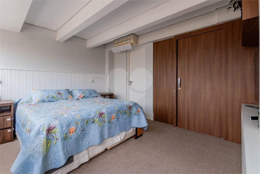 Cobertura à venda com 2 suítes em Vila Olímpia, São Paulo, SP
