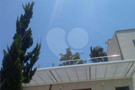 Casa à venda com 3 quartos, sendo 2 suítes,  no condomínio Vale do Sol, Bom Jesus dos Perdões - SP